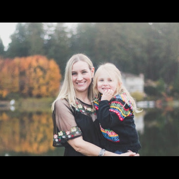 Meet your Posher, Kirstin - Picture 2 of 8